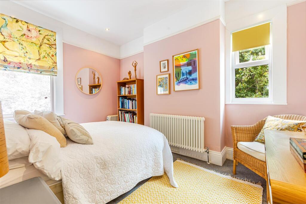 A17 - Torquay, TorView House - 250814.jpg