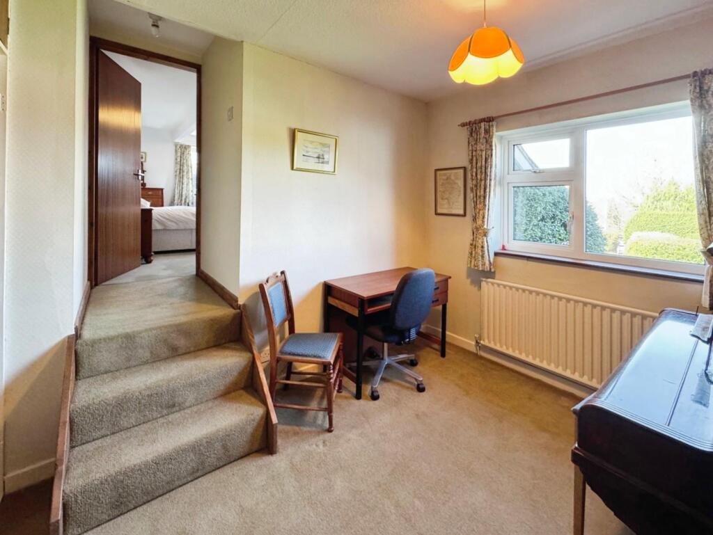 22b18cae-Dressing 20Room.jpg