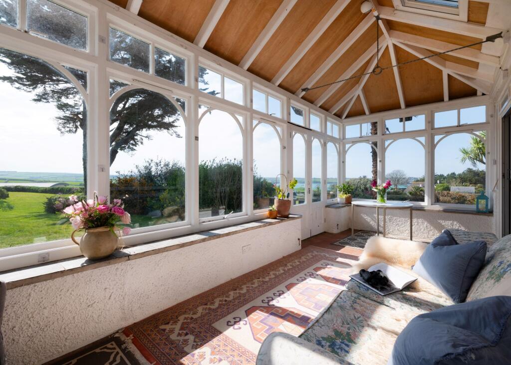 6814c941afd48_Cockmoyle NEW-5