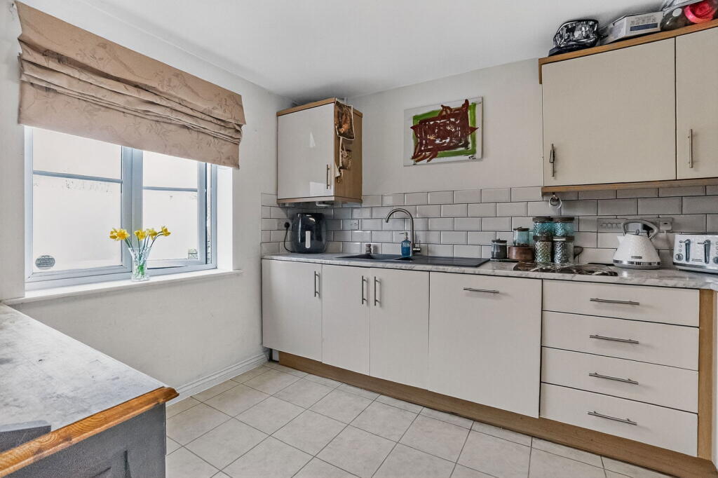 Greenside Close, Wixams