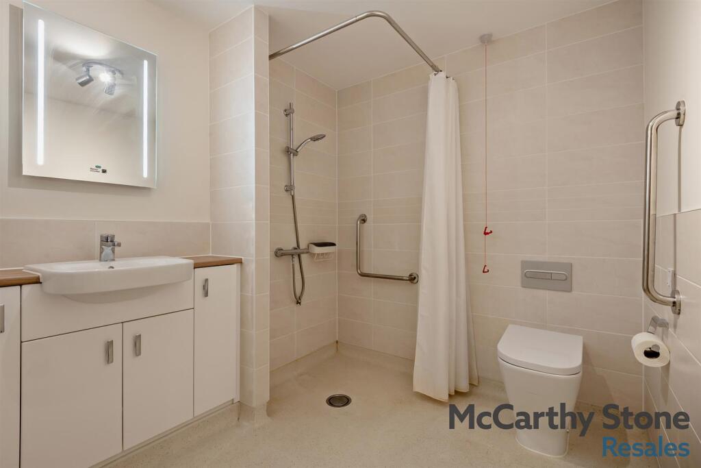 8669305-interior03-800.jpg