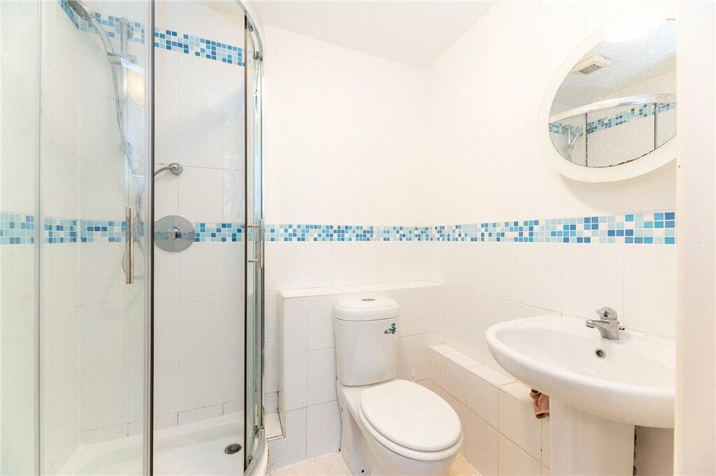 Master En-Suite