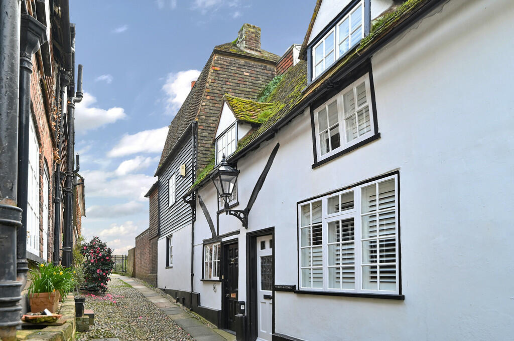 traders-cottage-t...