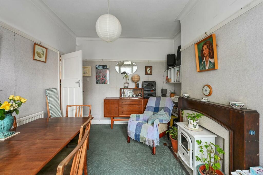 OL-PA-11WoodburyClose-9.JPG