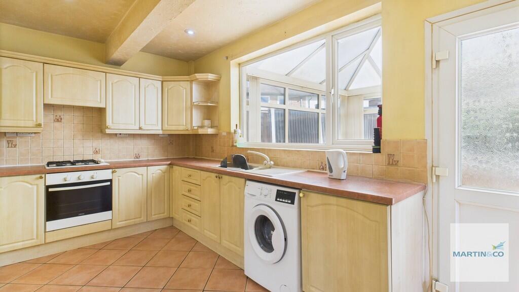 CAM03663G0-PR0150...