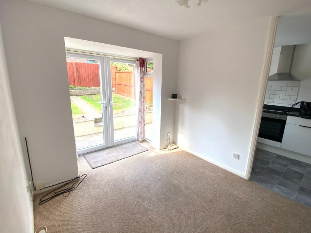 Living Room2.JPG
