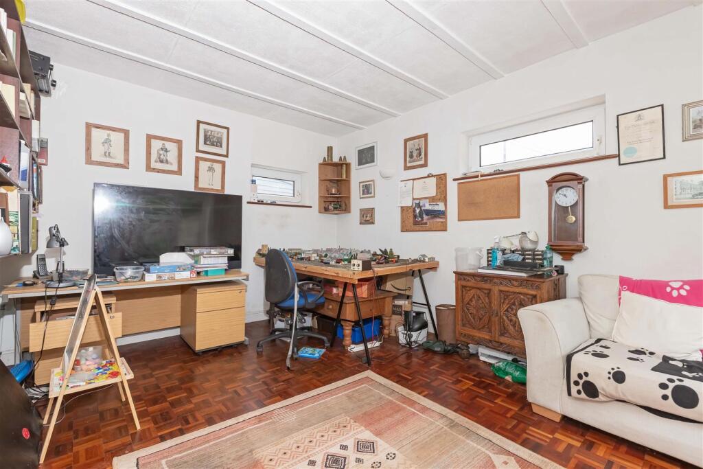 Seacroft Cottage_9.jpg