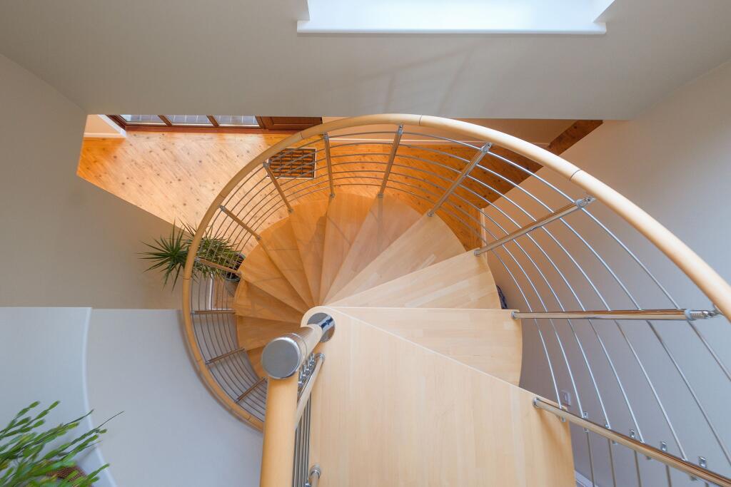 Staircase to master suite