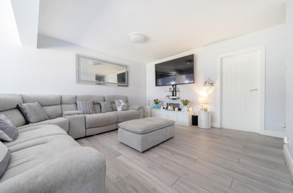 19-682469c834a9c-...