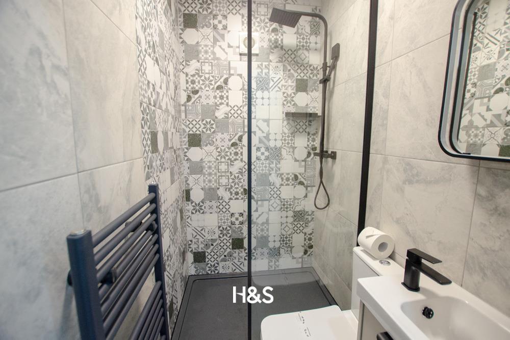 shower.jpg