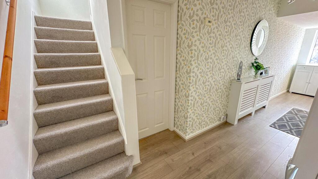 St Nicolas Park Drive - Image-17.jpg