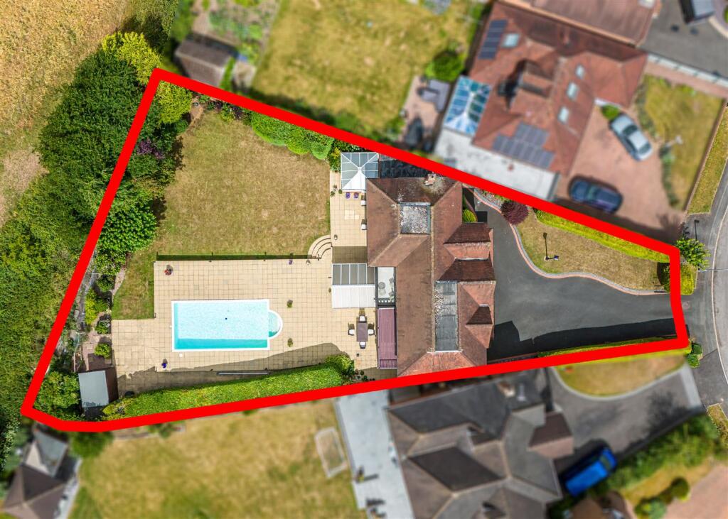 49 Sabrina Road-drone-3.jpg