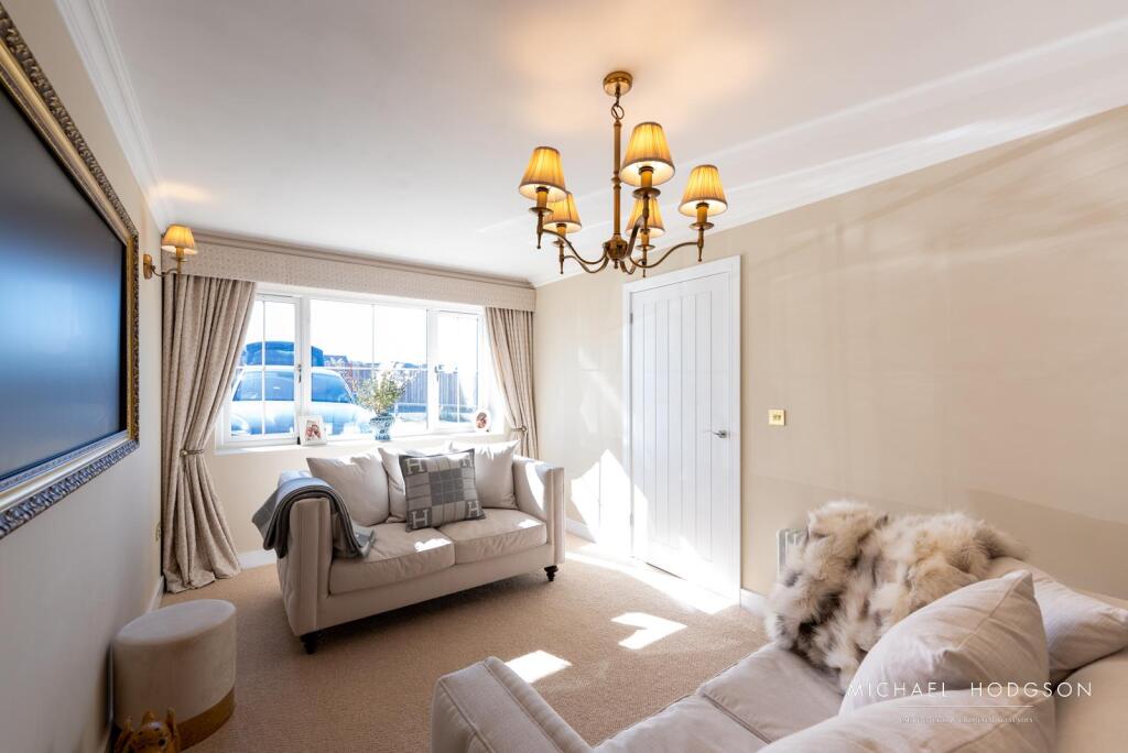 60 Leighfield-12.jpg