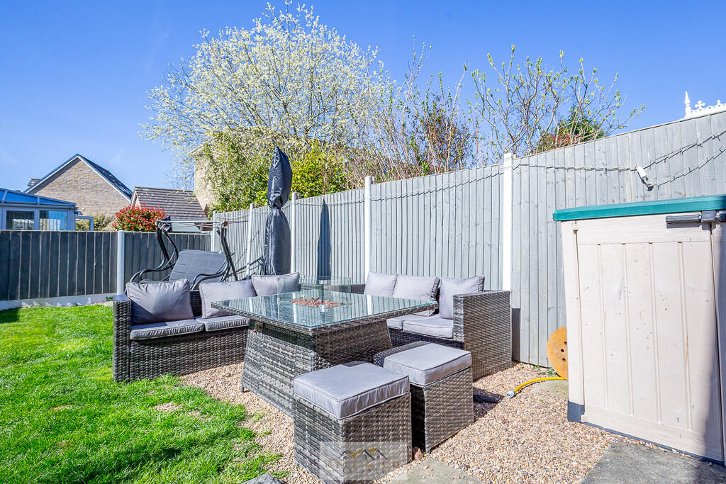 Back garden 1.2