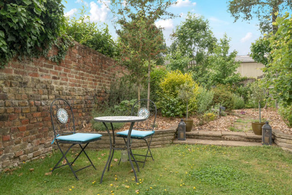 1299132-13-683717...