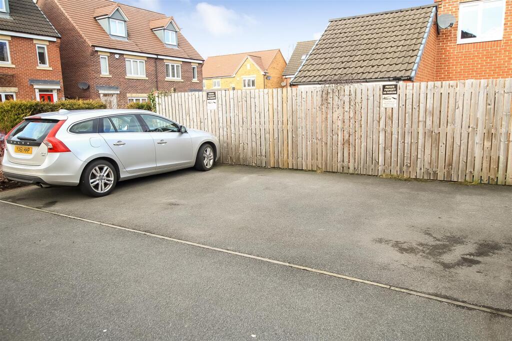 Parking.jpg