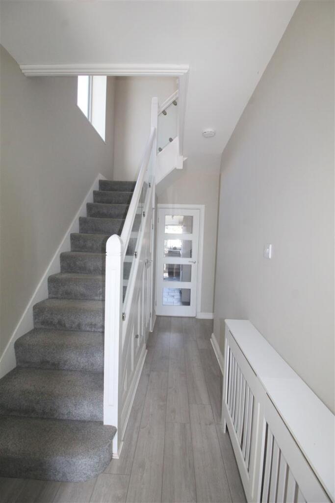 Church Road, 275, entrance.JPG