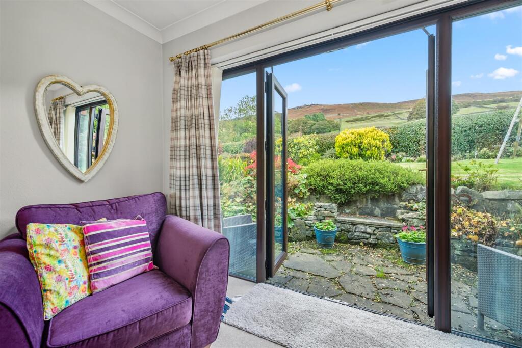 Saxton Mee 11 Ashopton Drive 0039.jpg