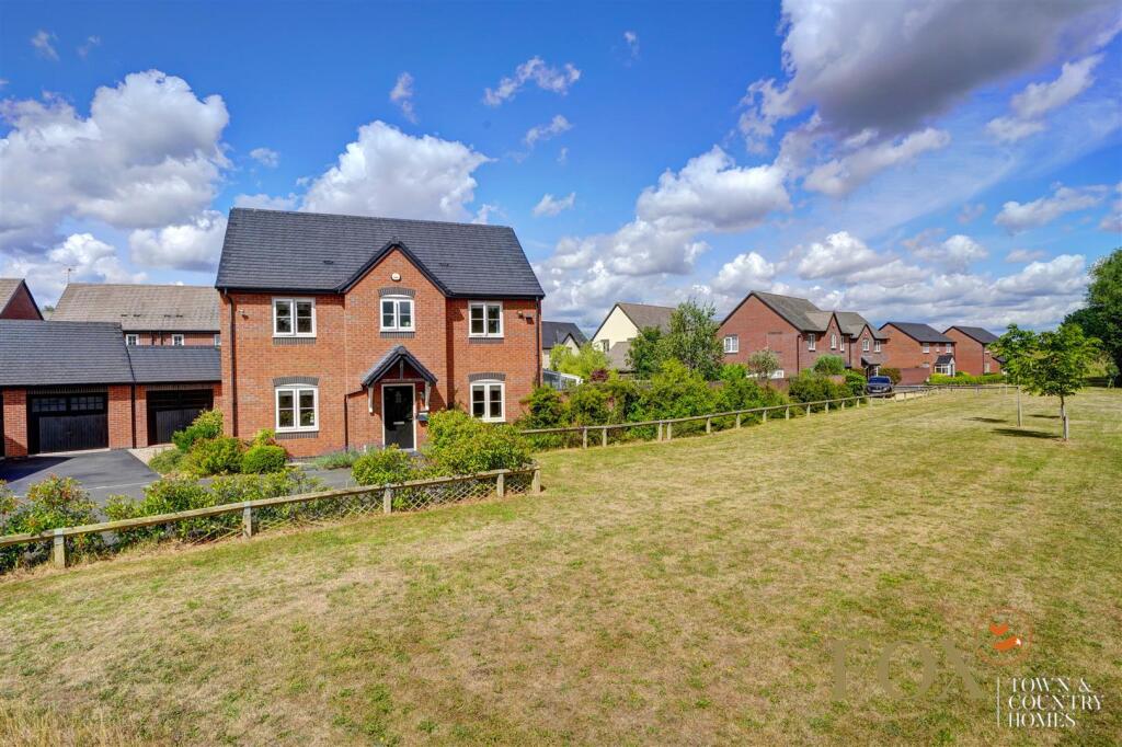 21 Wessex Grove (11).jpg