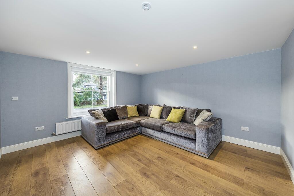 Living room 1