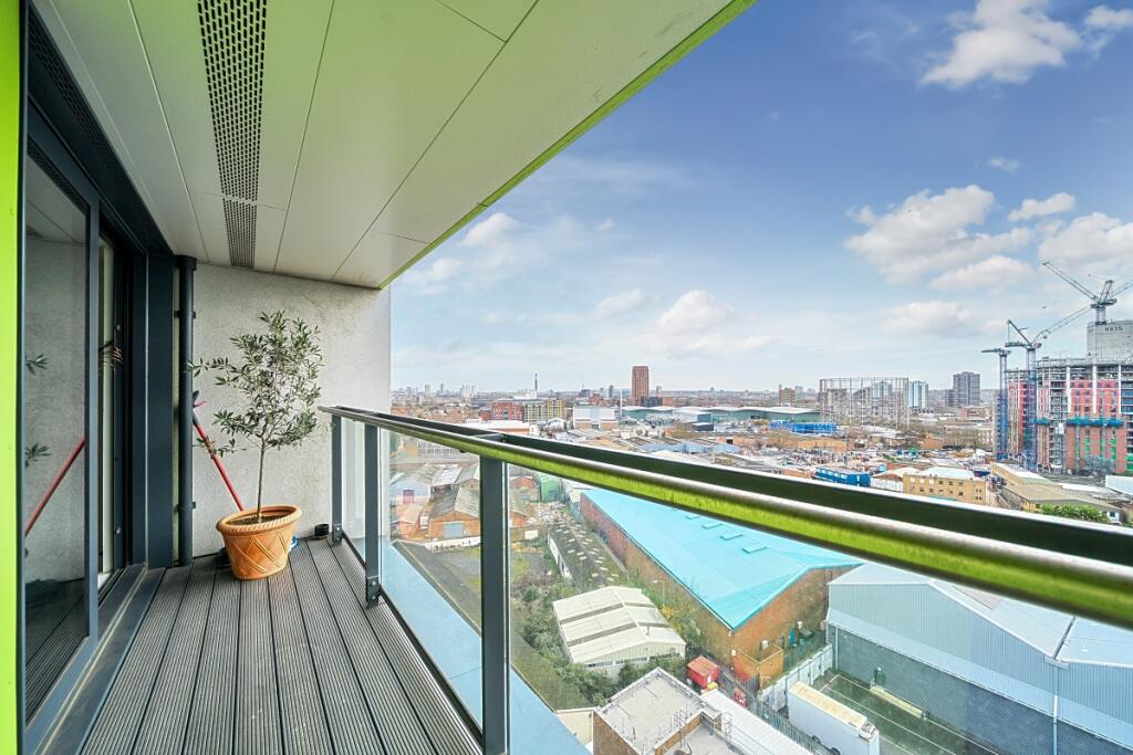 1386845-11-6936b4...