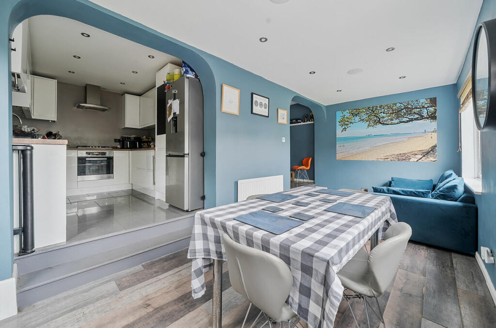 020-34-6821dfab52...