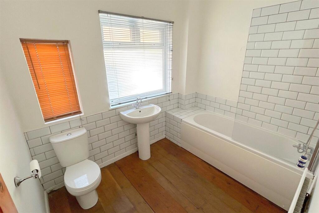 Bathroom/Wc