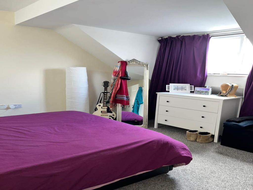 Bed 1