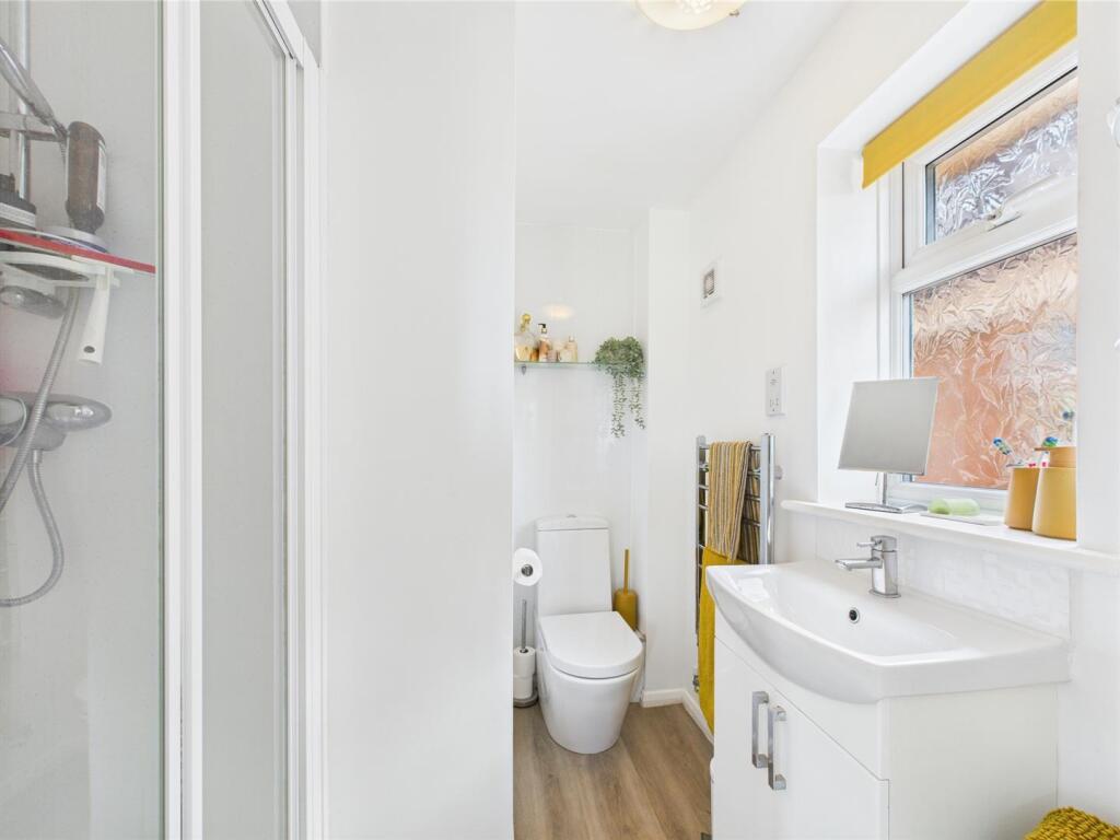 En-suite Shower room