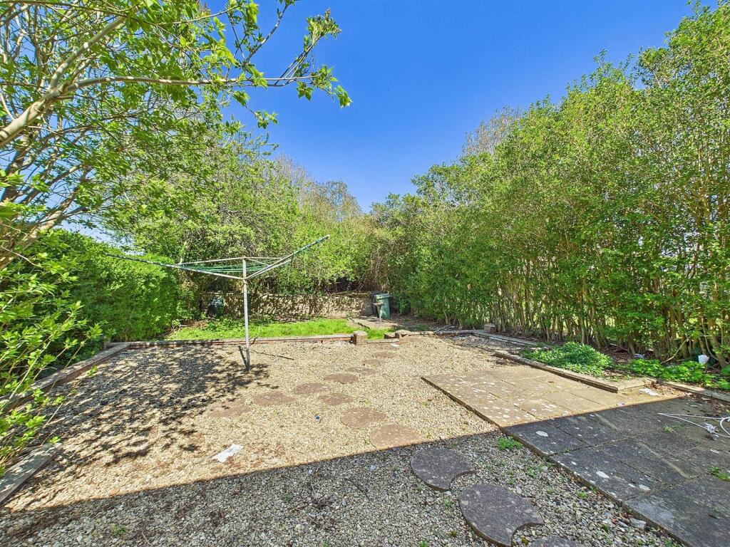 12 - Two Flats for Auction, Fishponds, Bristol.jpg