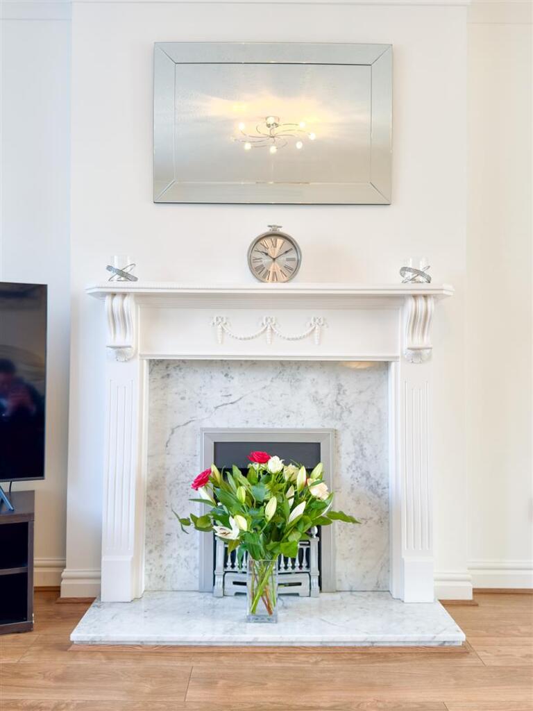 20 Woodside Avenue (22).jpg