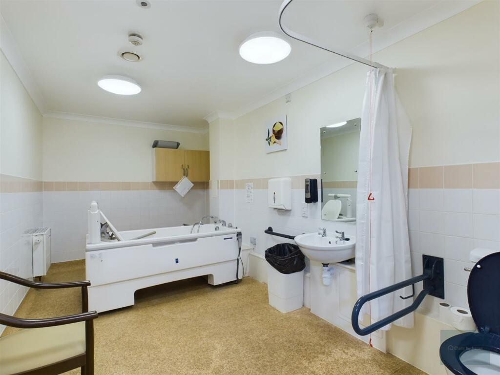 CAM02540G0-PR0075-ST