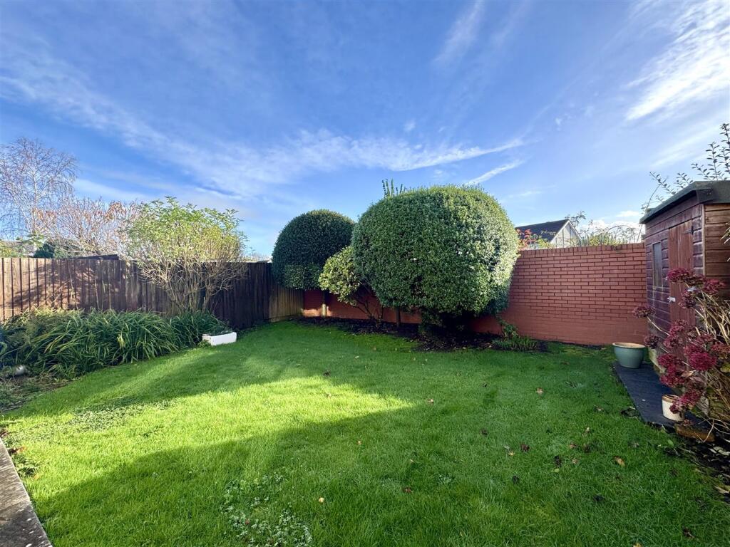 GARDENS