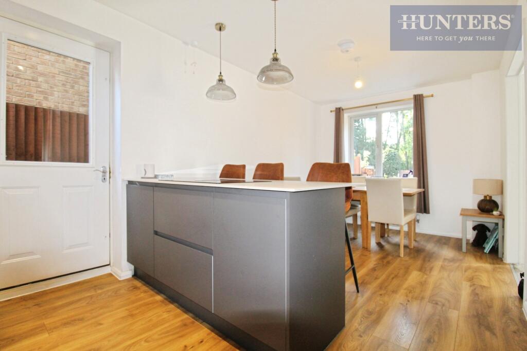 pbox-kitchen-335724.JPG
