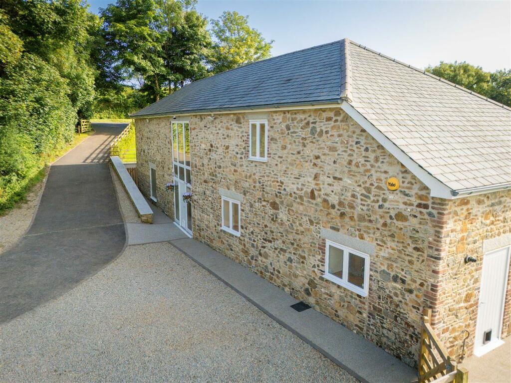 Parry Orchard Barn St.Mellion-65.jpg