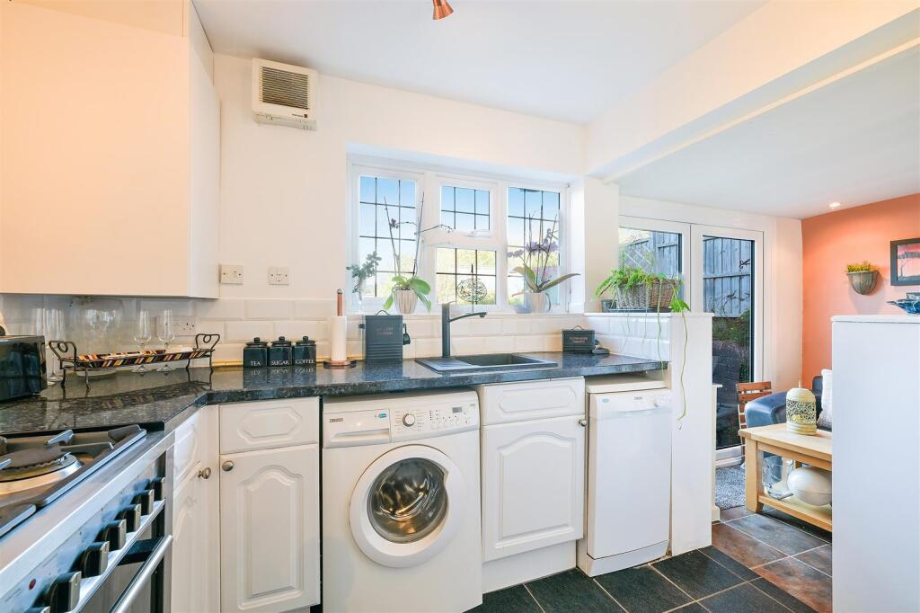 CHIPSTEAD WAY, 196- (7).jpg