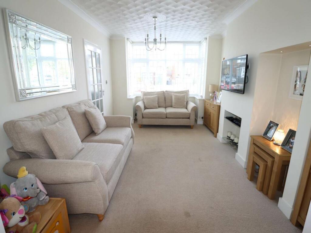 6e760702-0f12-4a1a-9