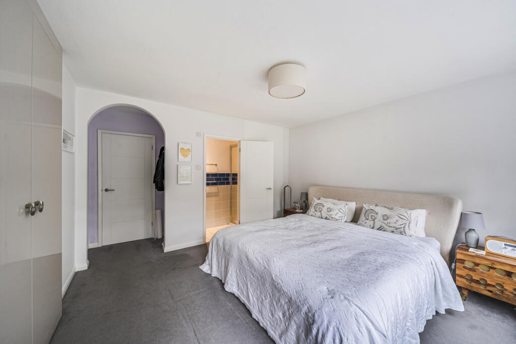 1363489-4-68eceef...