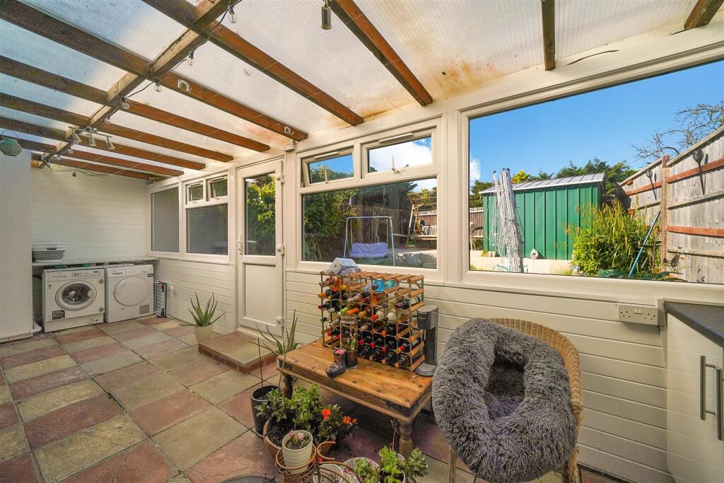 26 Northwood Gardens - I0tGE5vFufSMFLwAp5Qn.jpg