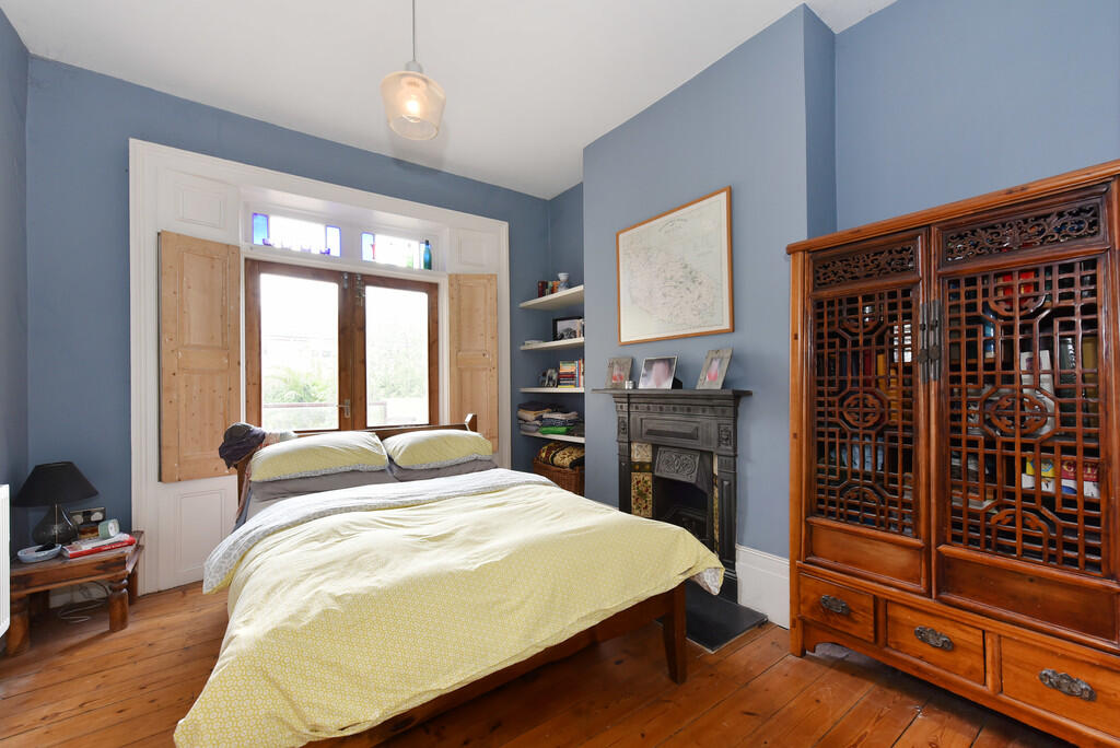 27 Southborough r...