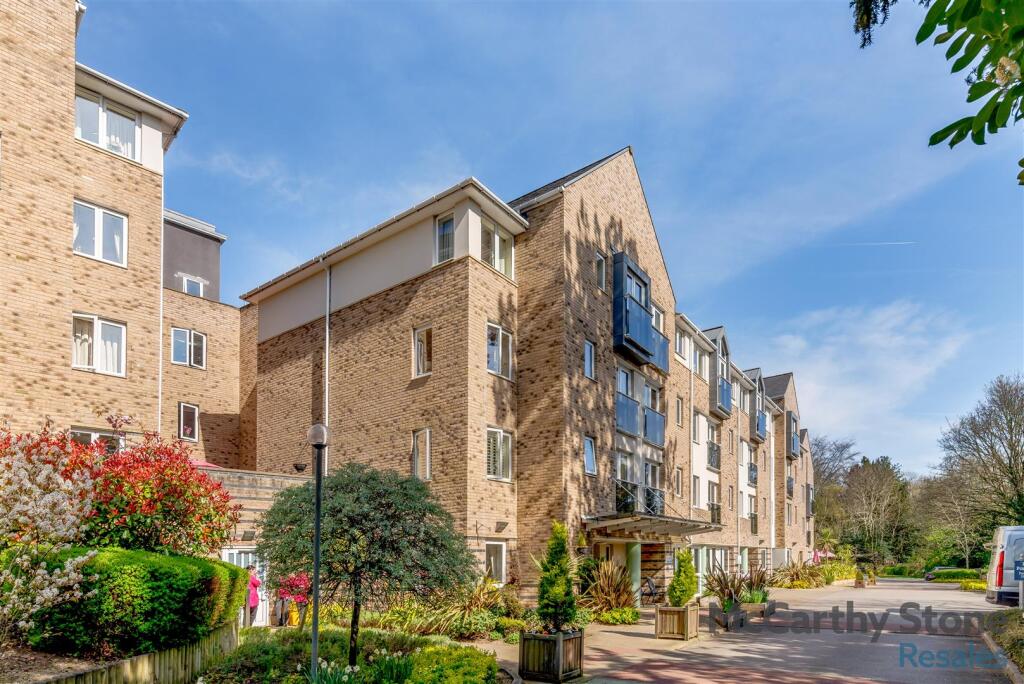 8643282-exterior06.jpg