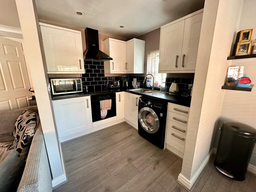 Kitchen 3