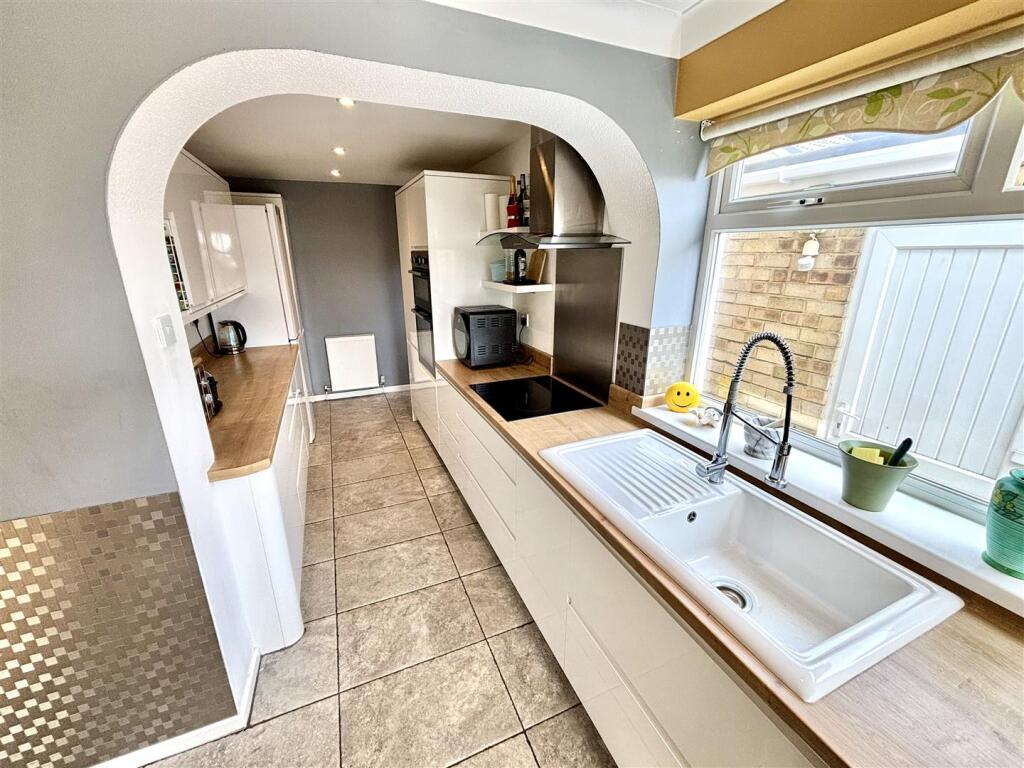 Open Plan Kitchen and Dining Area