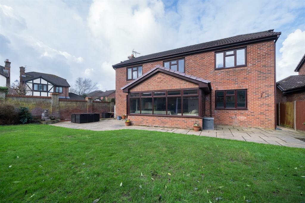 2 Barnside Way-036.jpg