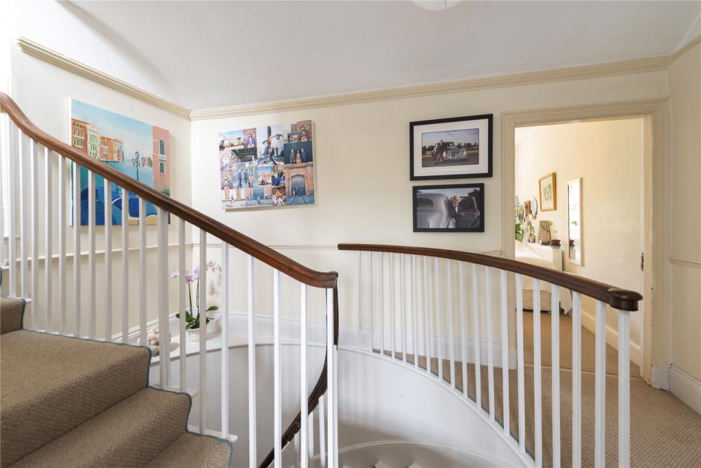 Curved Staircase