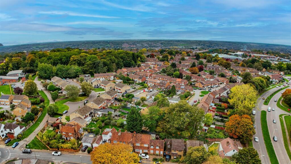 DJI_20251010145632_0106_D-1.jpg