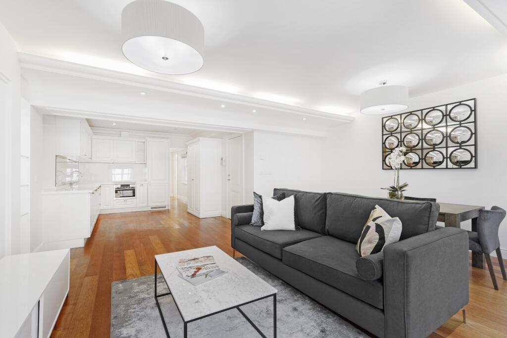 Crown Estate Flat...