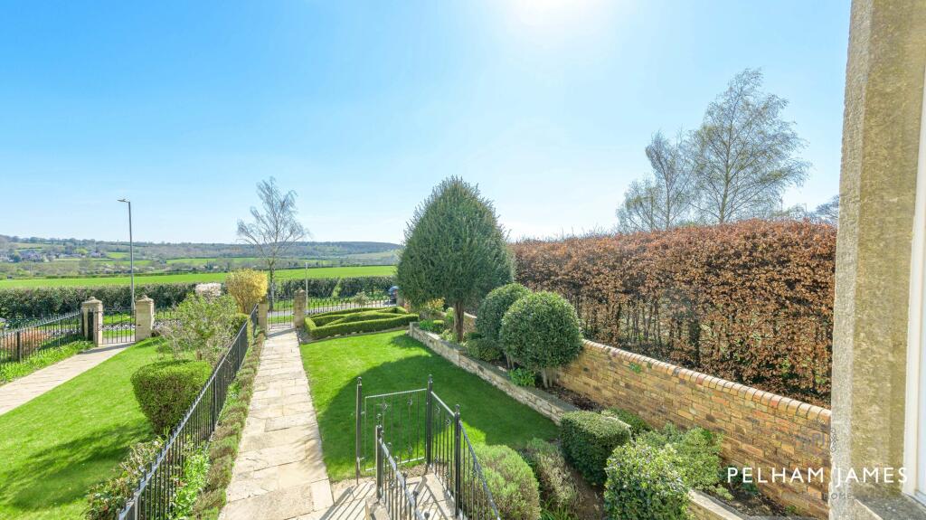 Front Garden, 68 Tinwell Road, Stamford