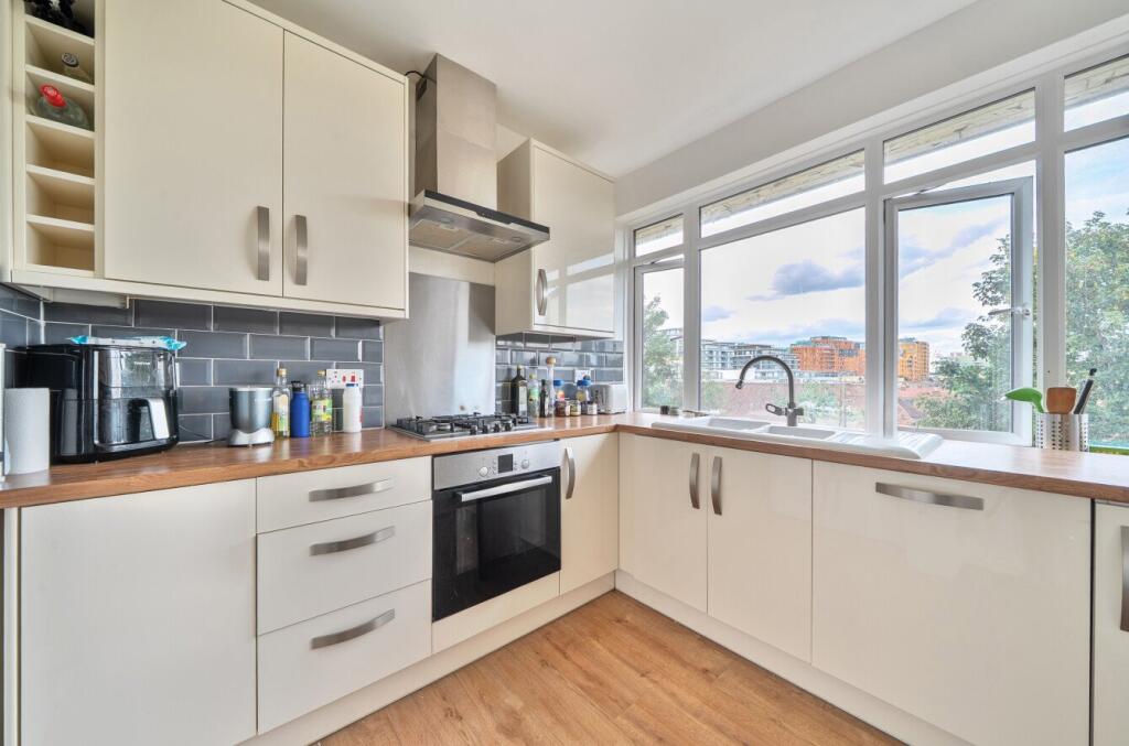 1326765-3-6877d9f...