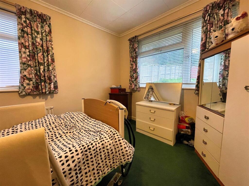 Bedroom 2.jpg